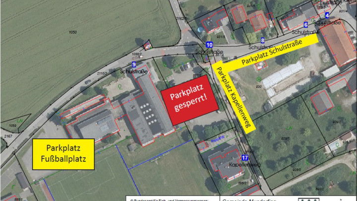 Schulparkplatz gesperrt!